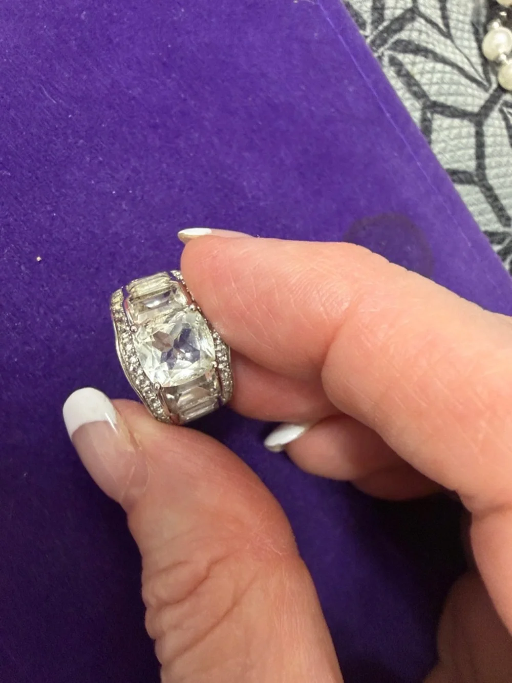 Ring white topaz rhodium over sterling silver ring Paula Deen size 6